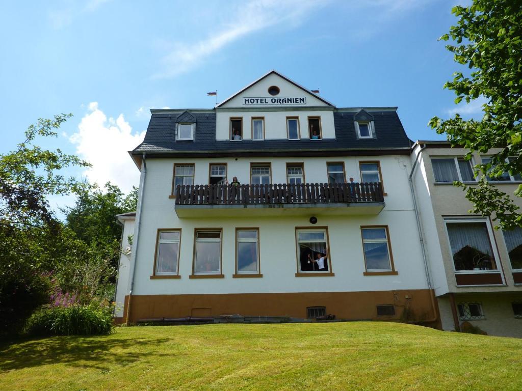Hotel Oranien Nastatten Exterior photo